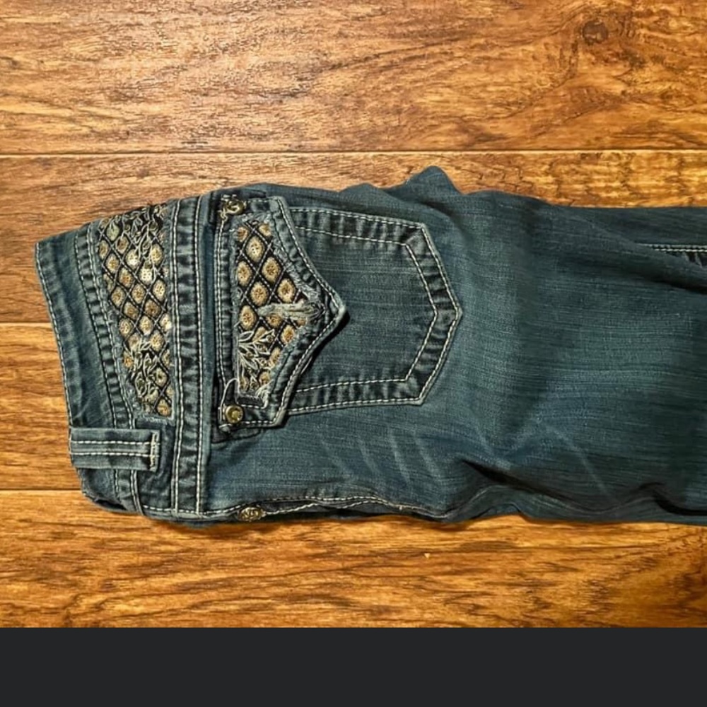 jeans